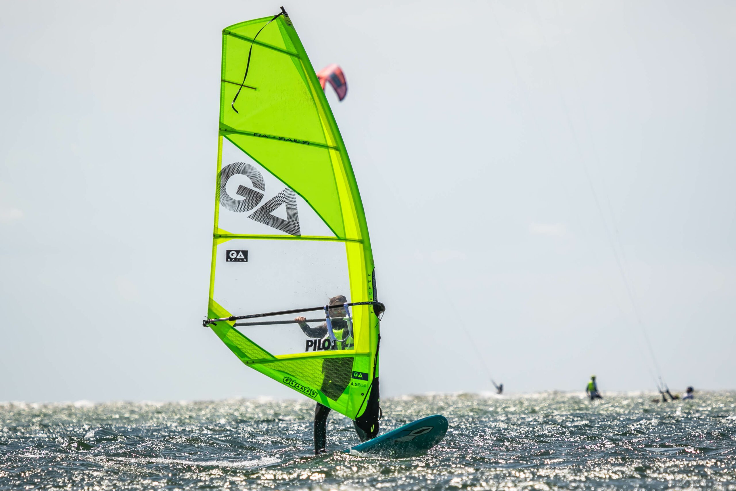Kitekollektivet windsurfing kurser